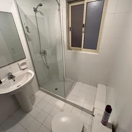 3 Bedroom Apartment *