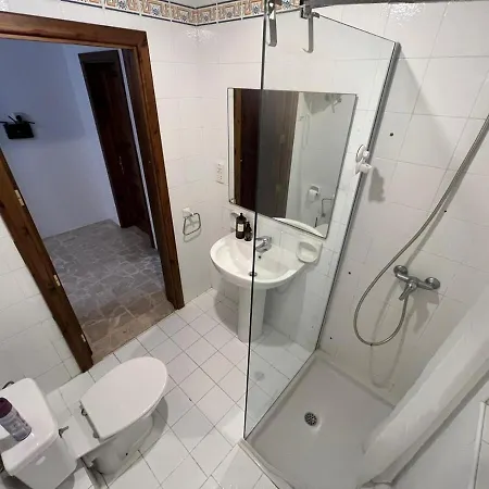 3 Bedroom Apartment *