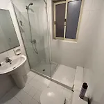 3 Bedroom Apartment *